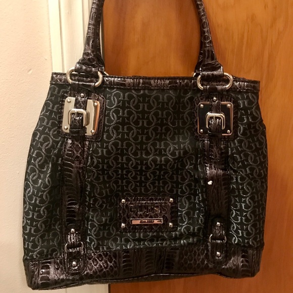 Handbags - Guess Black & Silver metallic tote bag